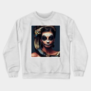 woman with snakes 3 T-shirt Crewneck Sweatshirt